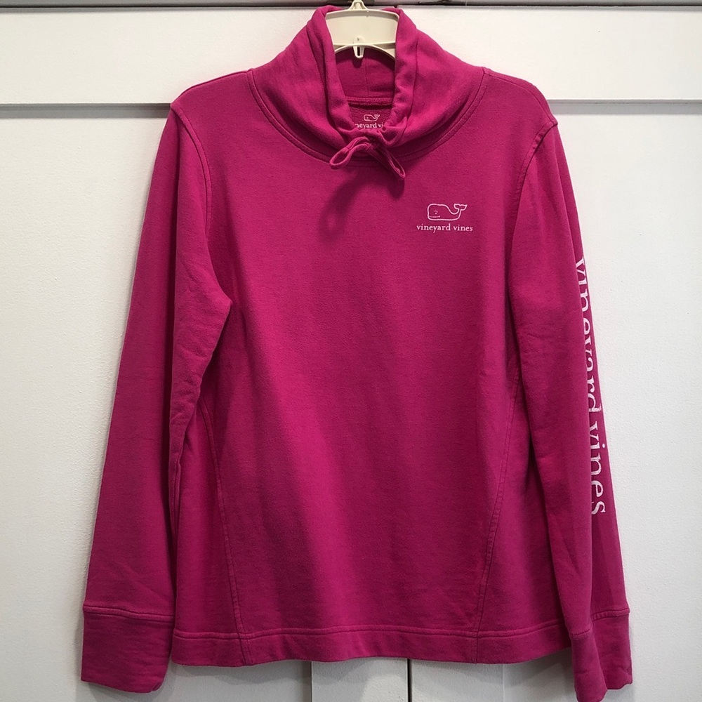 Vineyard Vines Women’s Pink Pullover Sweatshirt. Small stain front right side.